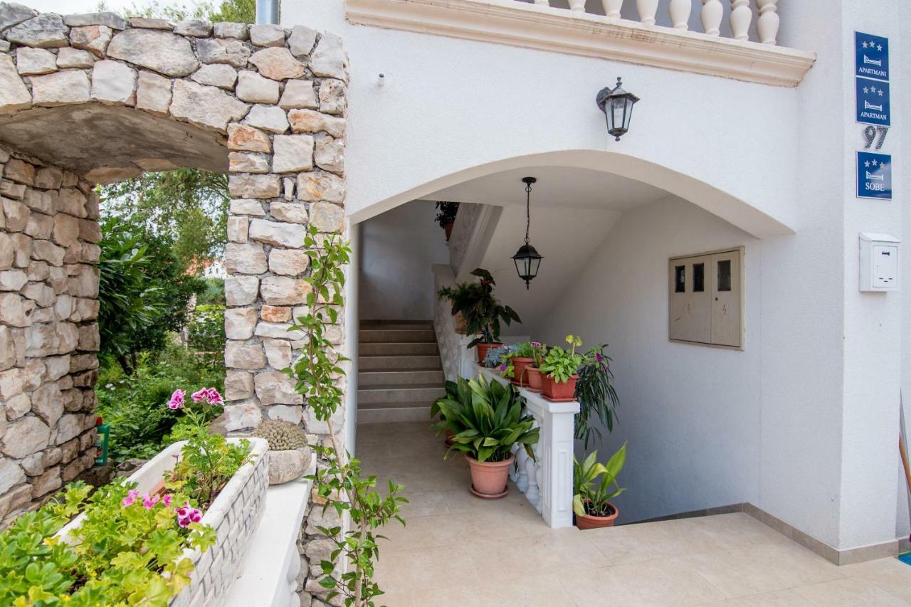 Apartman Bilac Vodice Dış mekan fotoğraf